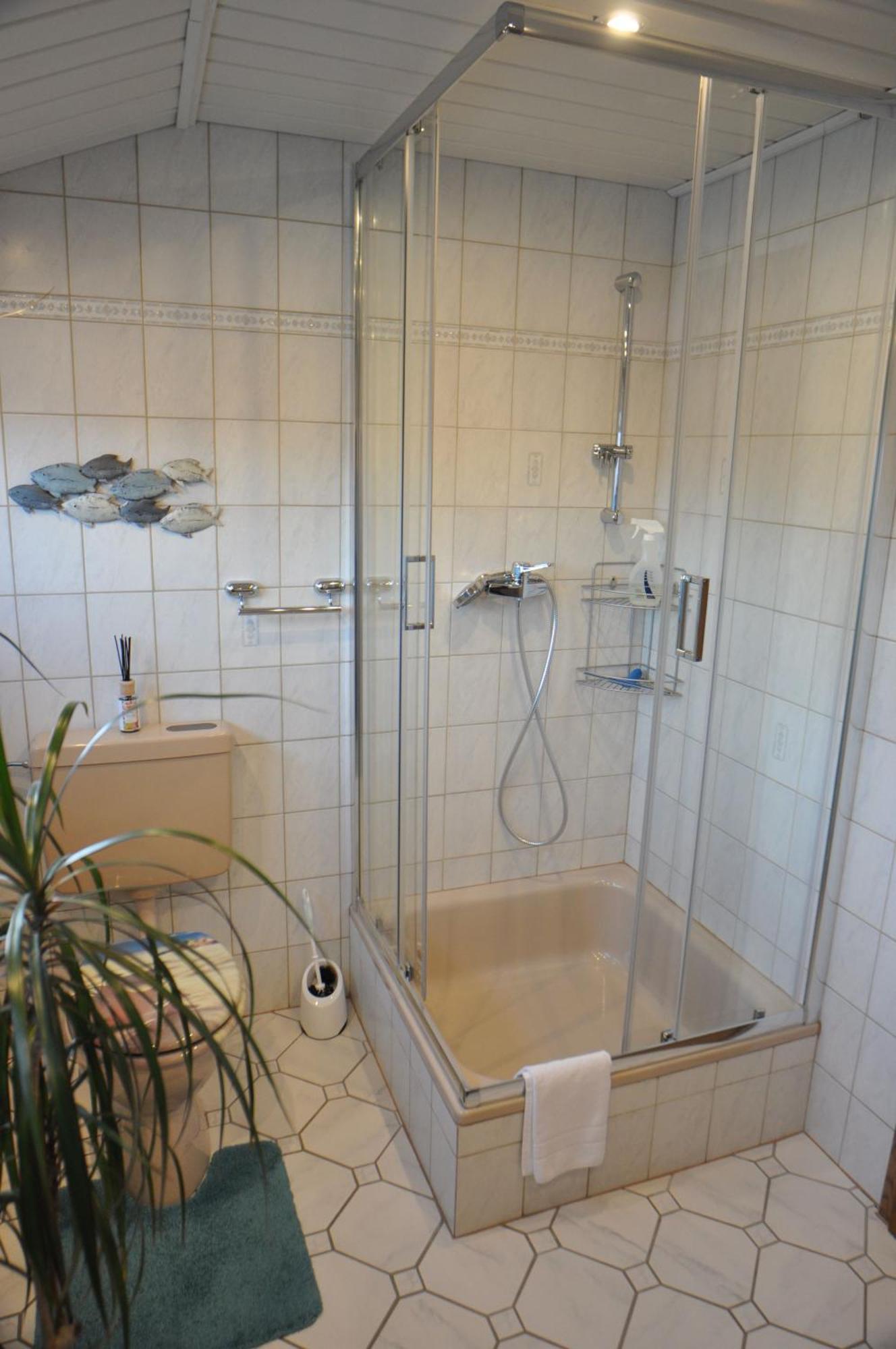 Ferienwohnung Brentano_ 65230 Moormerland Esterno foto