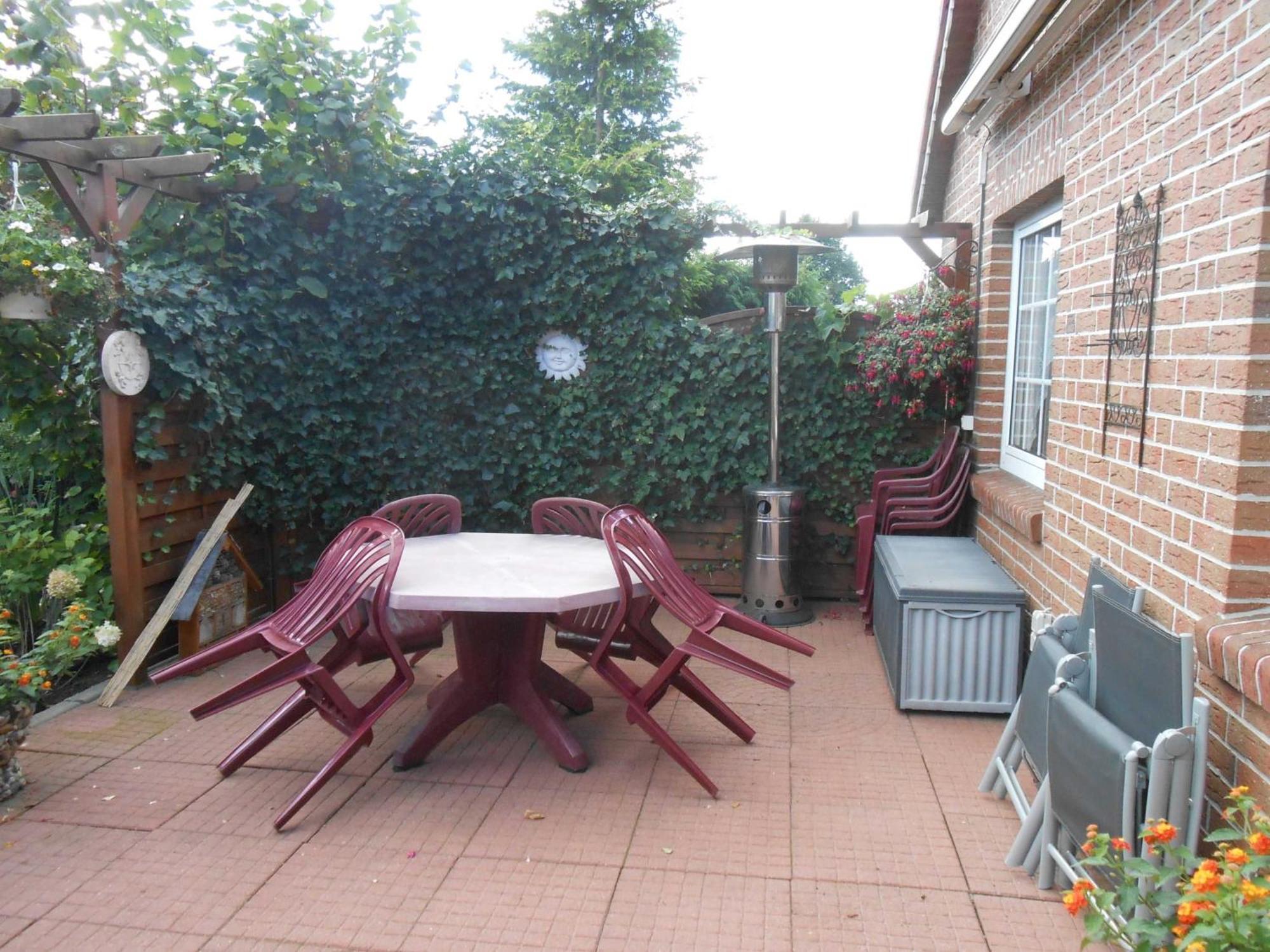 Ferienwohnung Brentano_ 65230 Moormerland Esterno foto